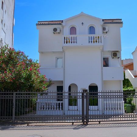 Amarillo Apartments Budva Exterior photo