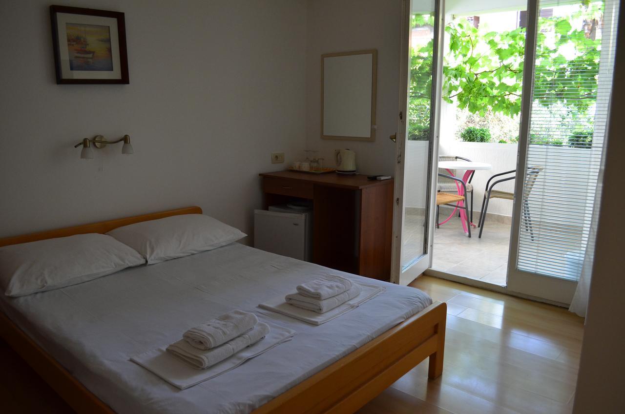 Amarillo Apartments Budva Exterior photo