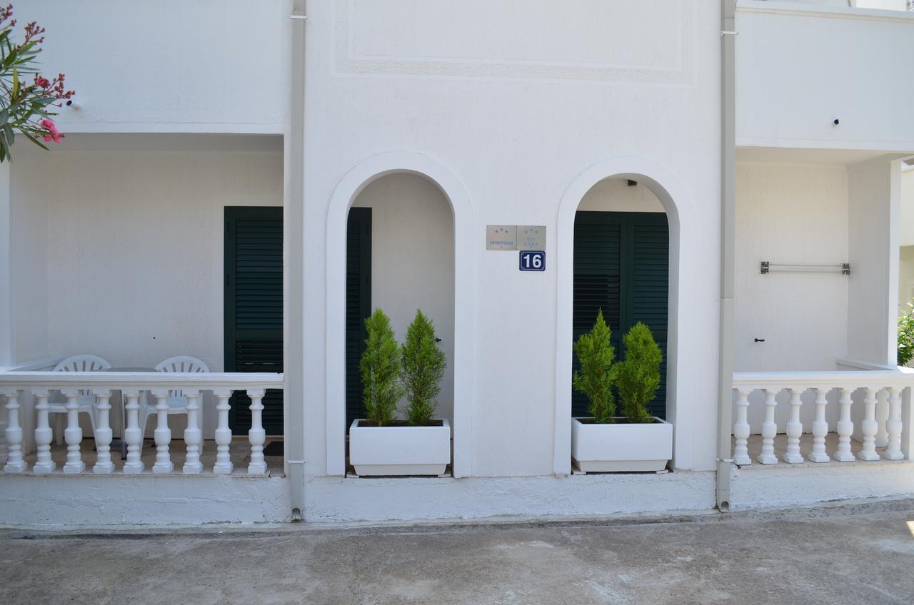 Amarillo Apartments Budva Exterior photo